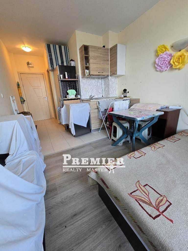 Продава се Едностаен апартамент в к.к. Слънчев бряг - 30 кв.м за 1300 €/кв.м - Снимка #2
