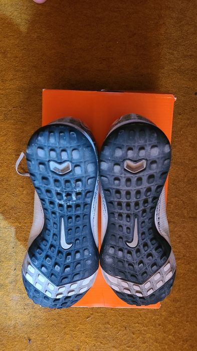 Sarakanoshka sotiladi