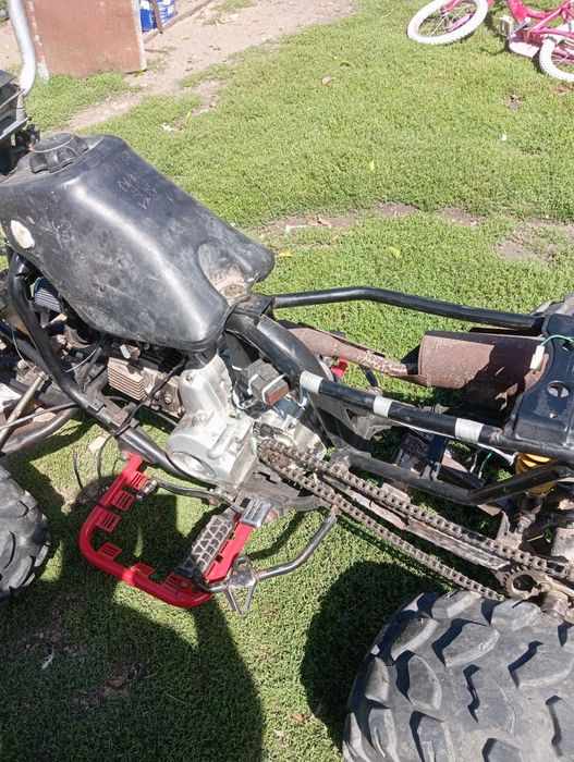 Vând piese atv 125