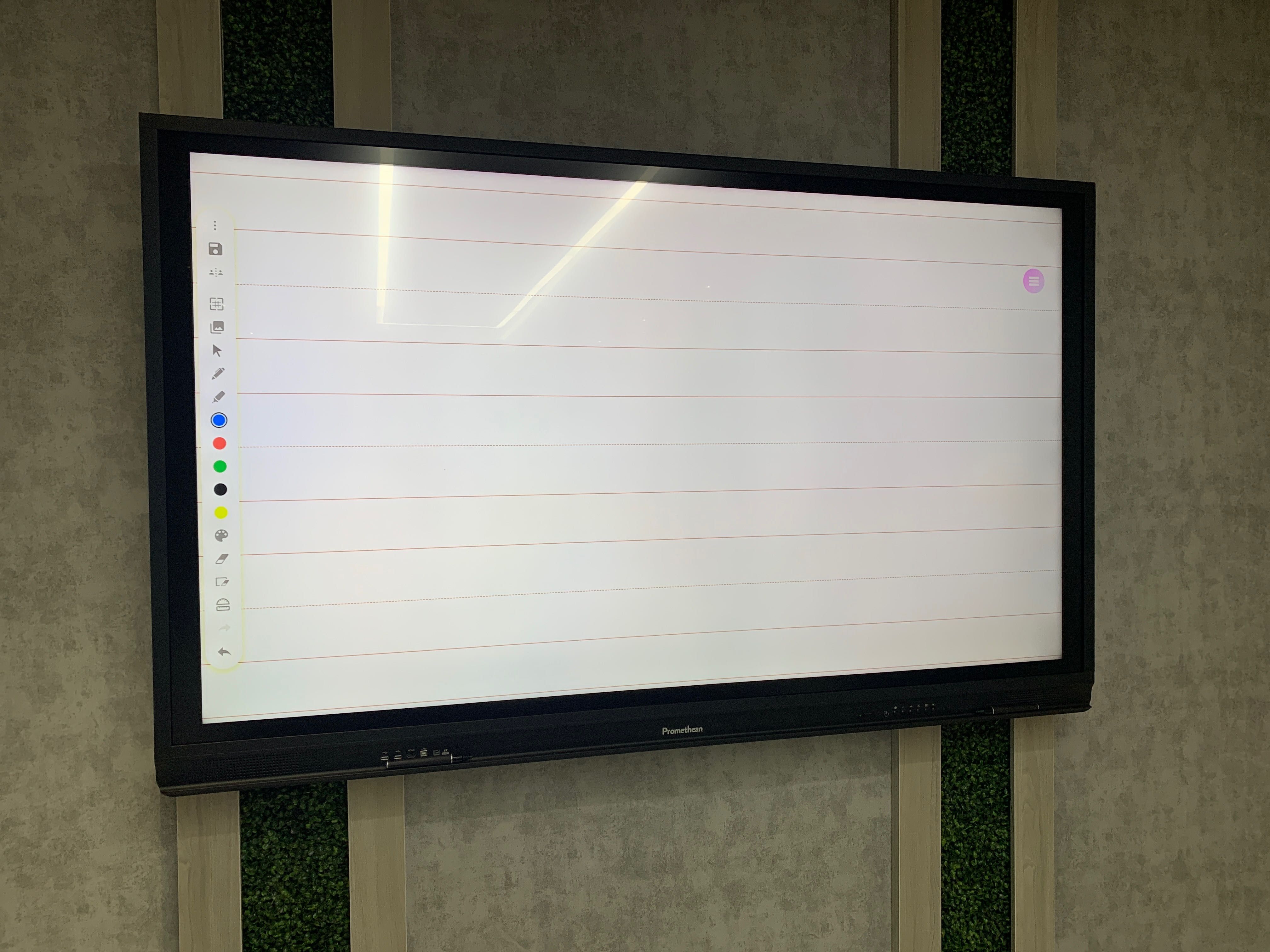 Interaktiv panel 75  doska panel + OPS komp + 4k TV