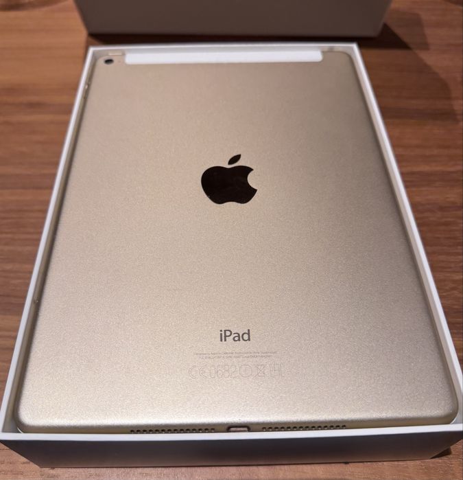 Ipad Air 2 16G cu cutie si incarcator.