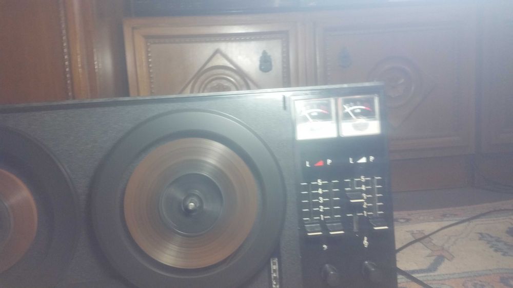 Magnetofoane si deck.uri verificate bine si perfecte,amplificatoare.