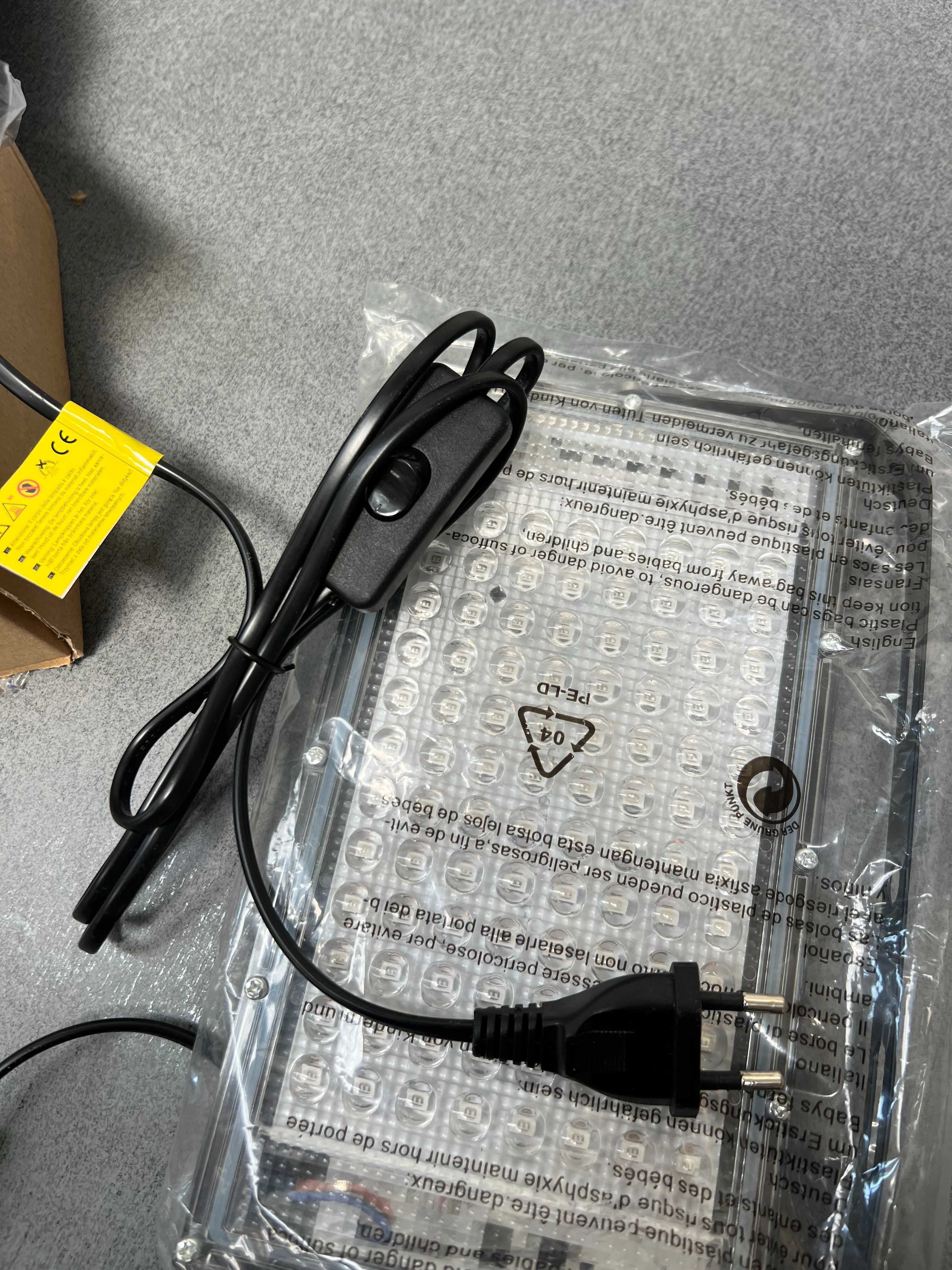 CREATESTAR UV лампи 100W LED, комплект от 2 броя UV прожектори, IP65