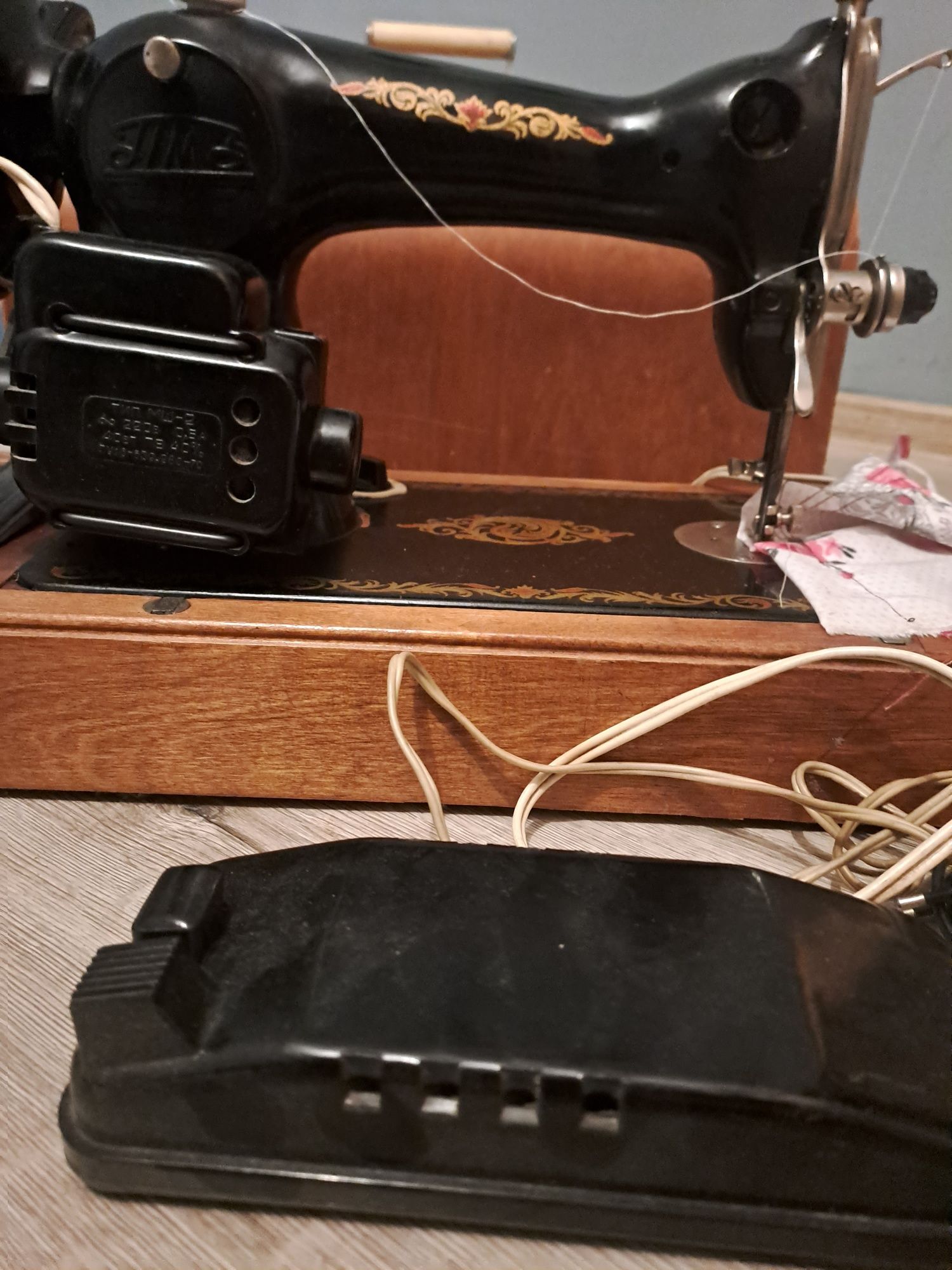 Masina de cusut Zinger vintage