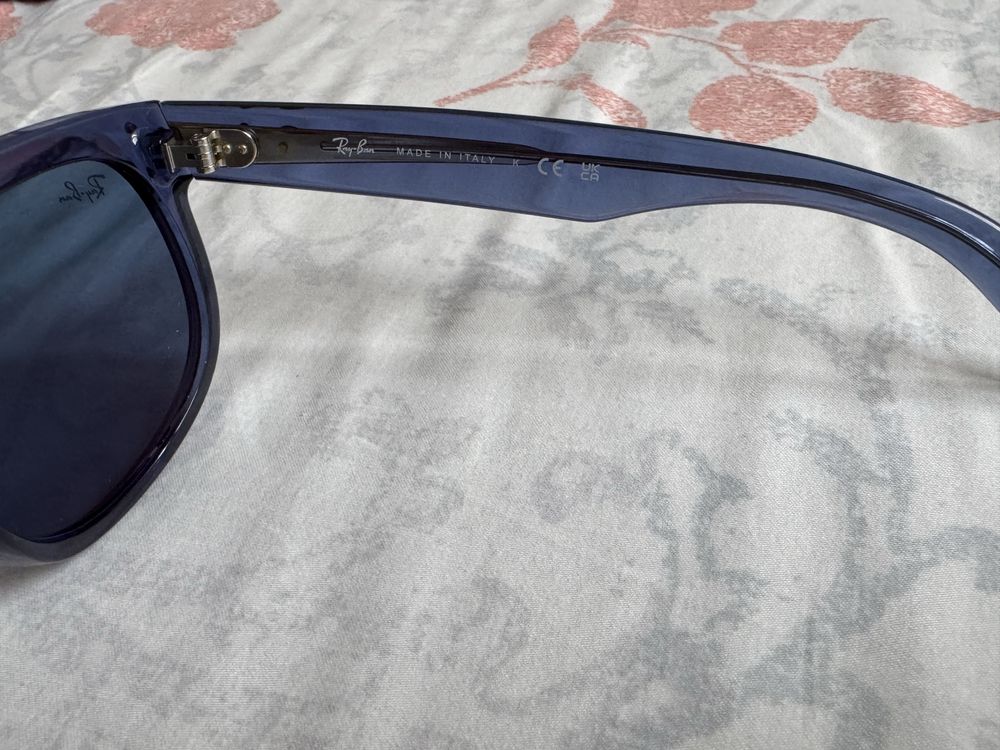 Ochelari RayBan albastri!