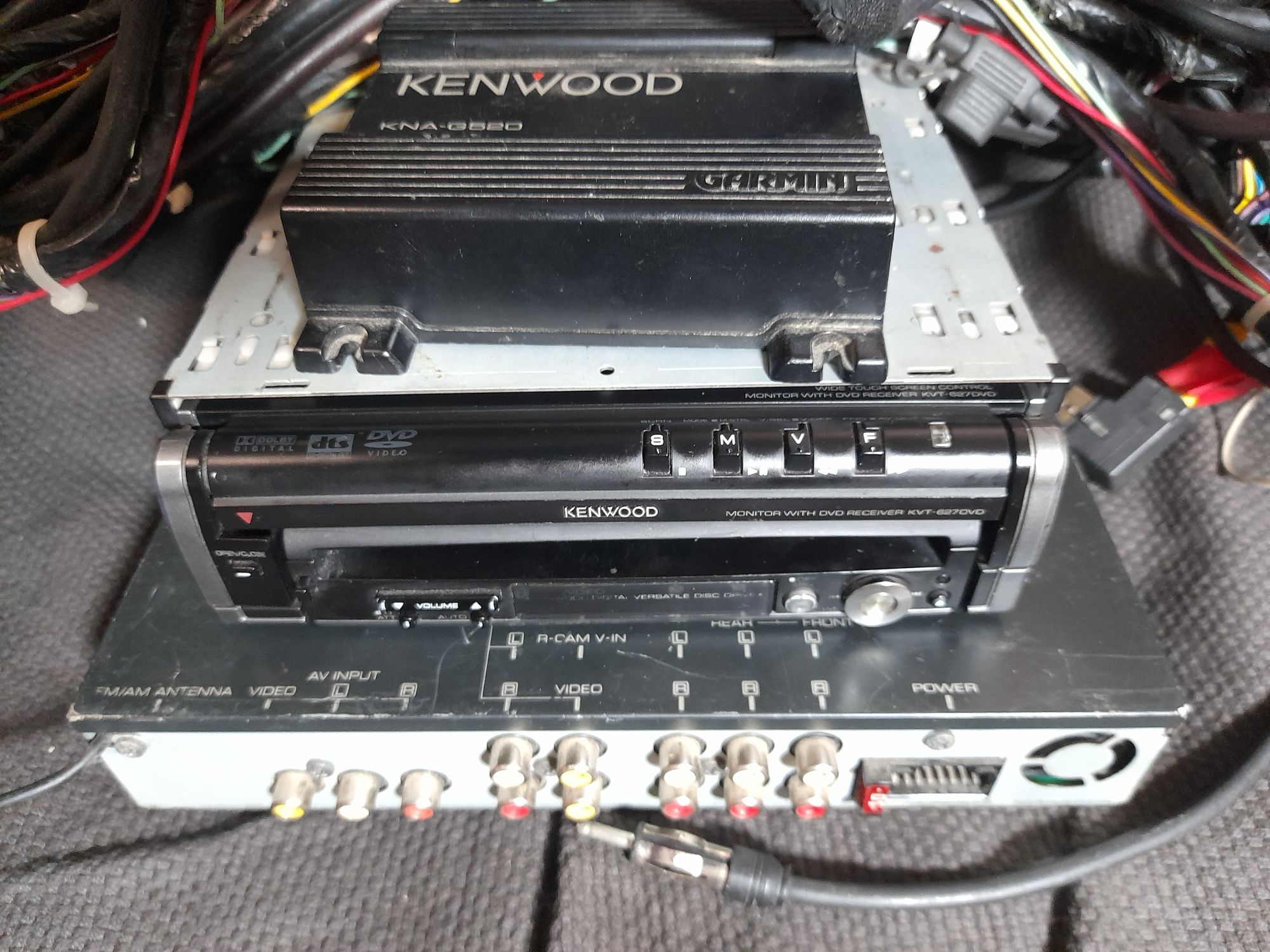 Kenwood kvt 627dvd navigatie KNA-G520 full blackboxi cabluri oldschool