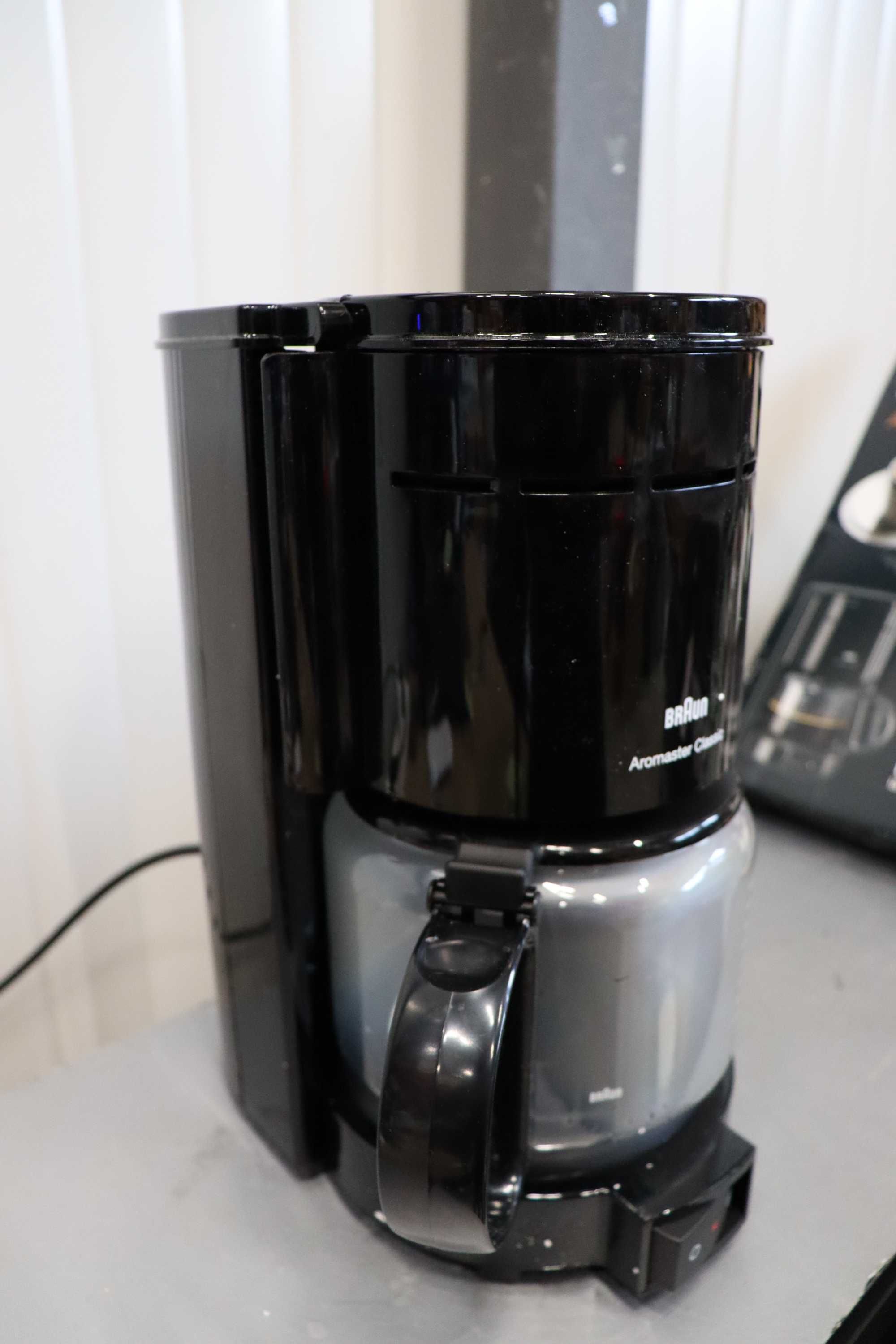 Шварц Кафемашина Braun Aromaster Classic KF47, ПРОМОЦИЯ