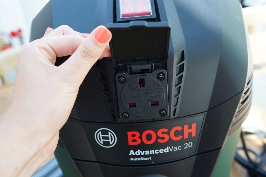 Строительный пылесос BOSCH AdvancedVac 20