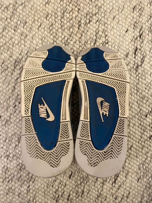 Jordan 4 Military Blue 2024