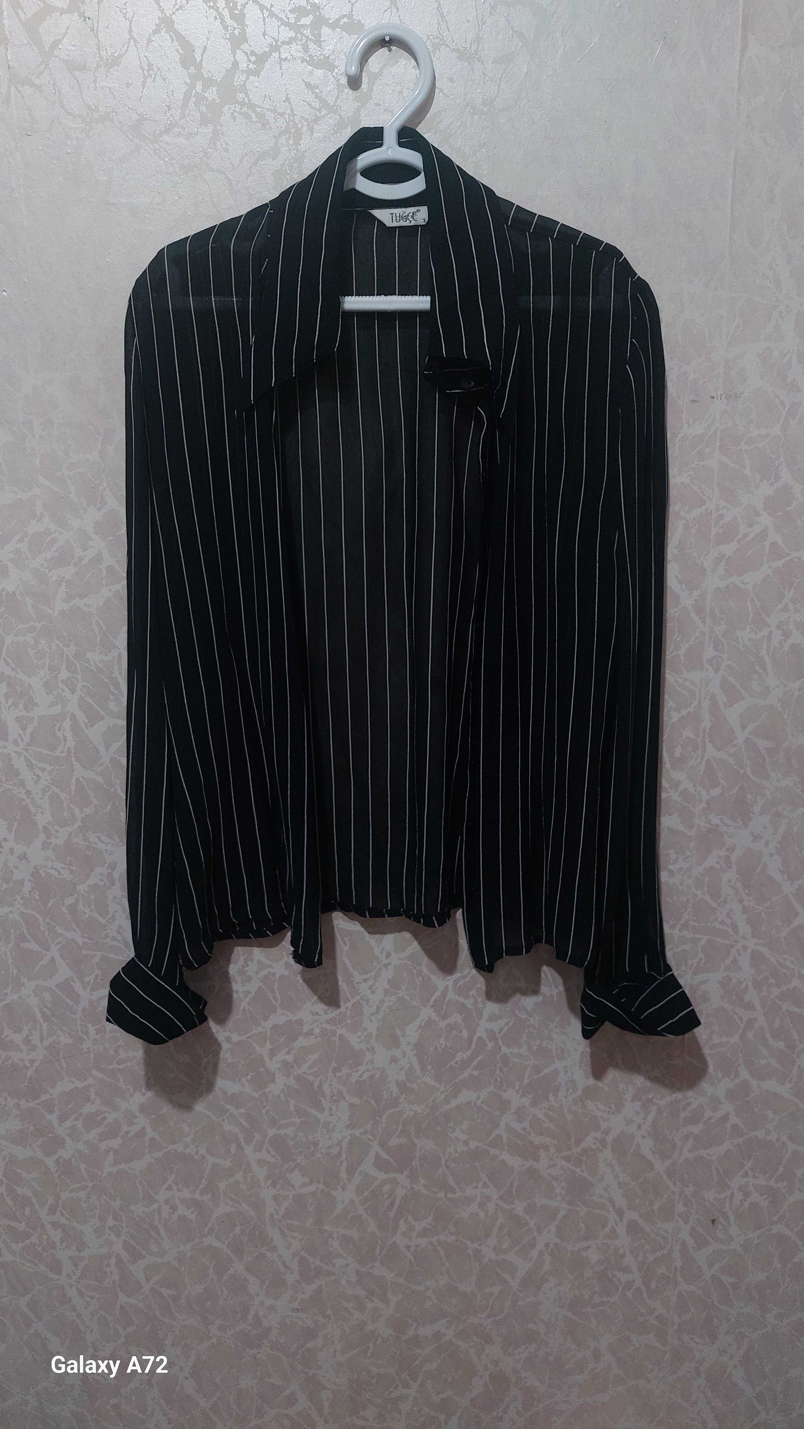 Топ,фирма Shein р-р44.Блузка Новая River Island
