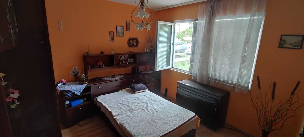 Продава се Четиристаен апартамент в с. Гложене, Област Враца - 76 кв.м за 869 €/кв.м - Снимка #6