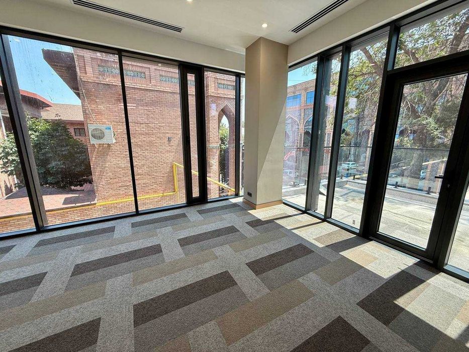 Аренда офисов в Solid Premium | 112–113 м² | Центр города