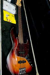 Продам Бас Гитару Fender Jazz Bass Frettless