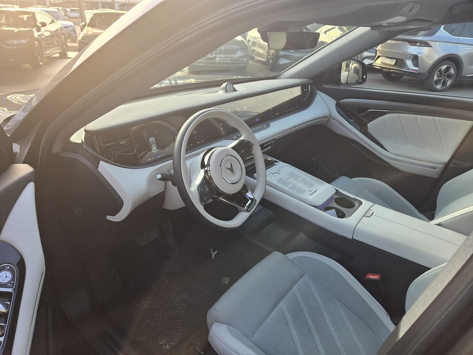 Voyah free 318 apollo