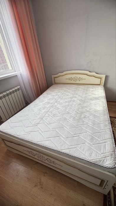 Продам кровать 2-х местный кровать