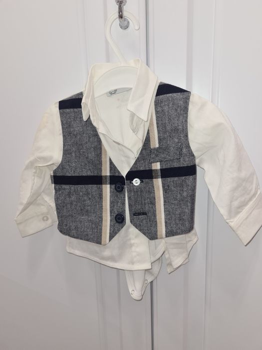 Costum bebe 0-3 luni