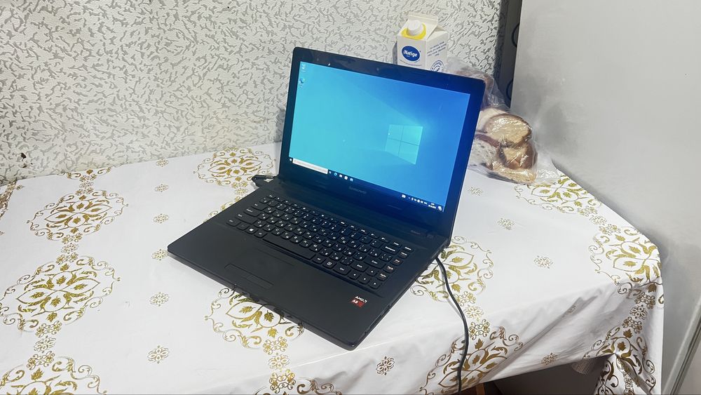 Продам ноутбук lenovo