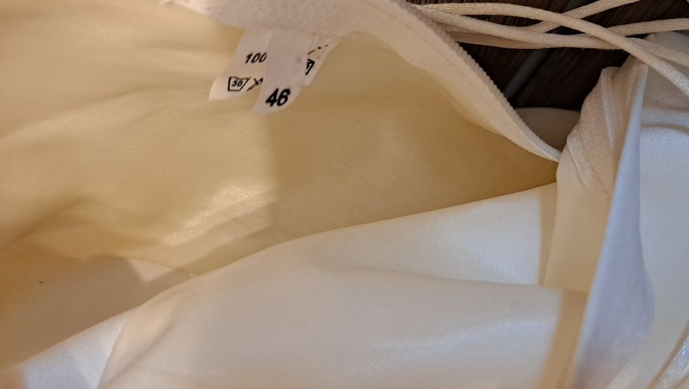 Vand rochie de mireasa