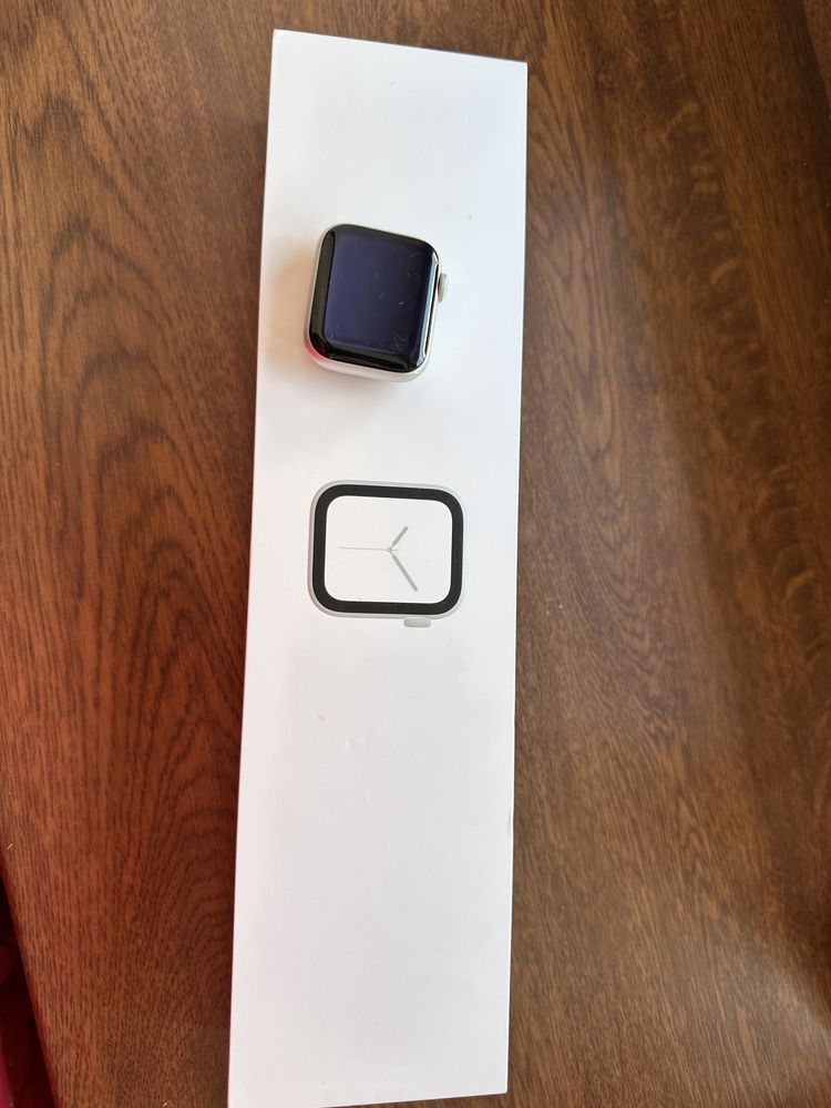 Часы Apple Watch