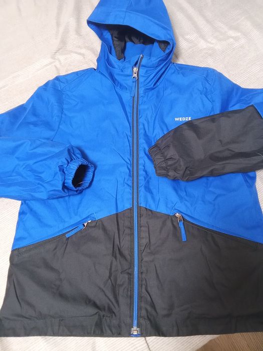 Vând geacă băieți