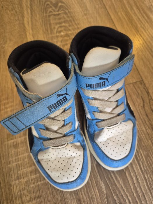 Vand adidasi puma baietei marimea 29