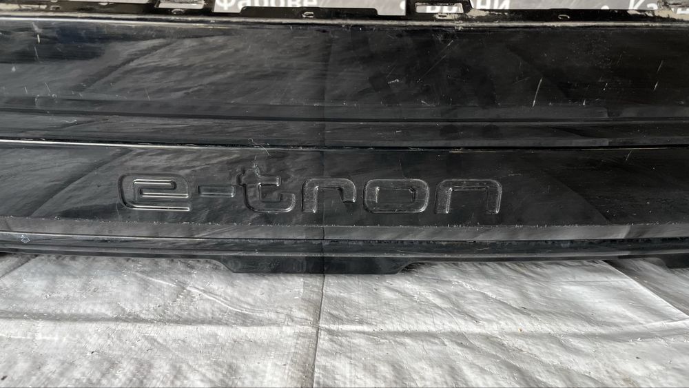 дифузьор Audi Q8 E-Tron 2022- 3бр.