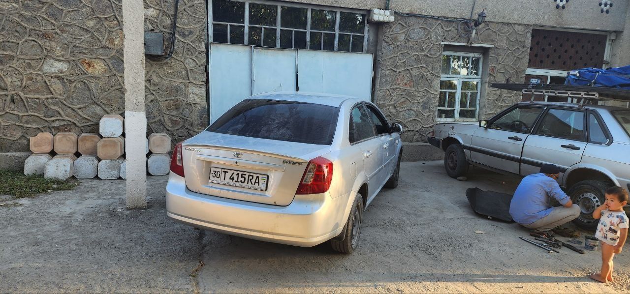 Lacetti 1.8 motor