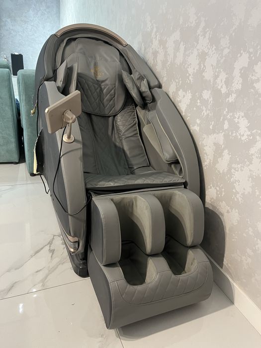 Hadiya space массажное кресло