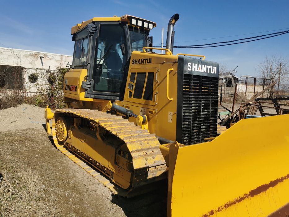 Buldozer Shantui DH13K