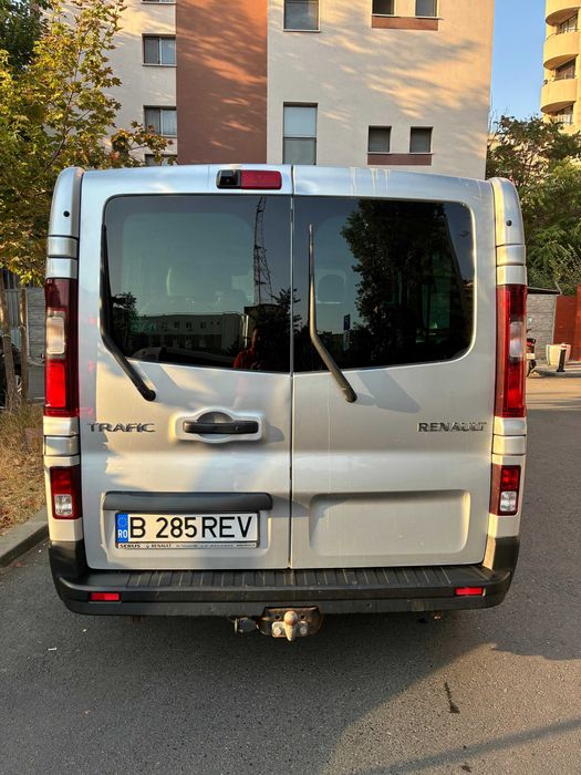 Renault Trafic 9 Locuri 145 CP 2016 varianta lunga (L2) 12.800€ + TVA