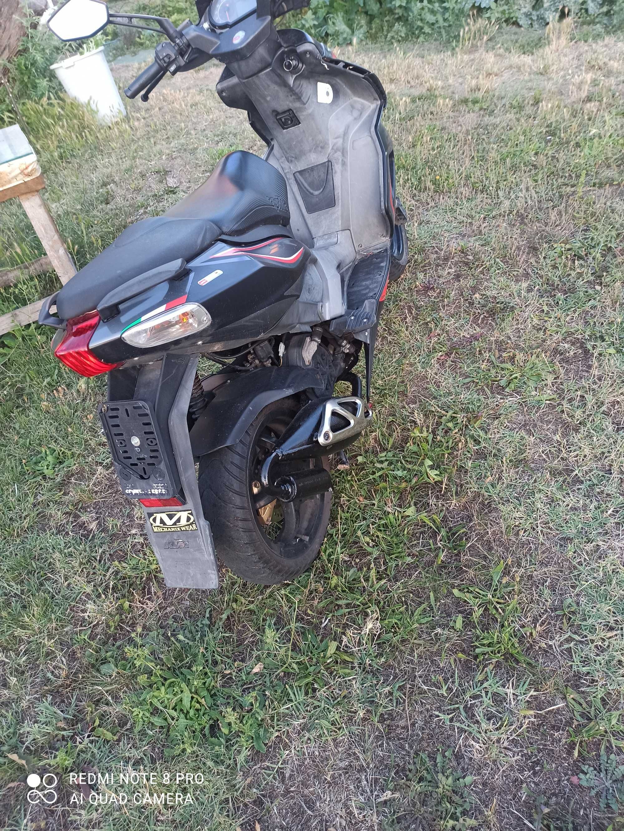 Aprilia Sr50 Водно охлаждане