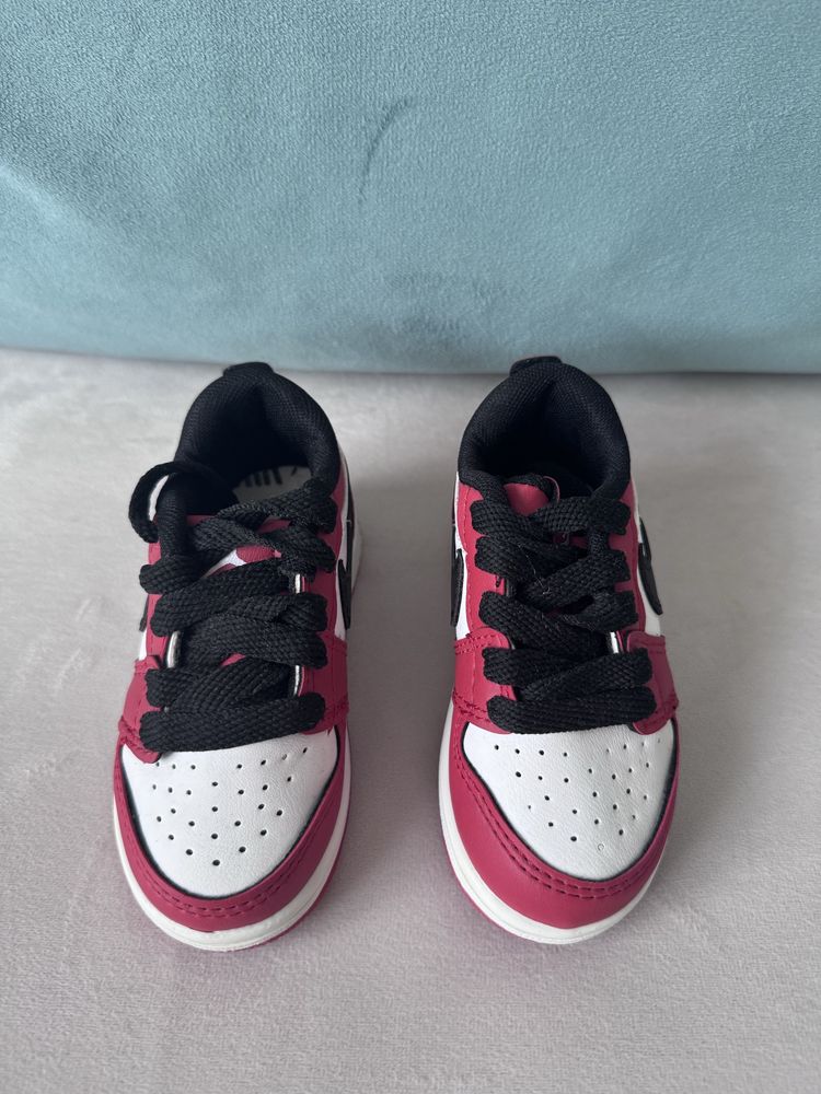 Детски маратонки NIKE JORDAN