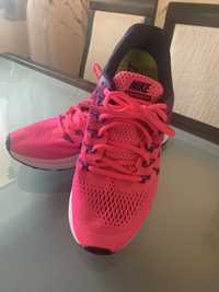 Дамски маратонки Nike Zoom Pegasus33