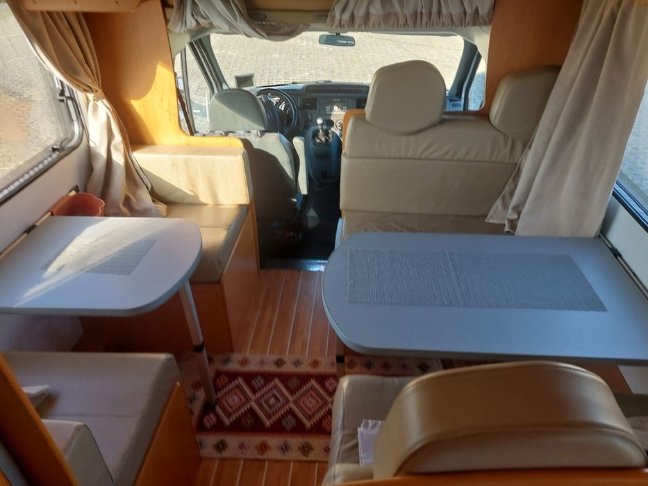 Autorulotă Ford Transit