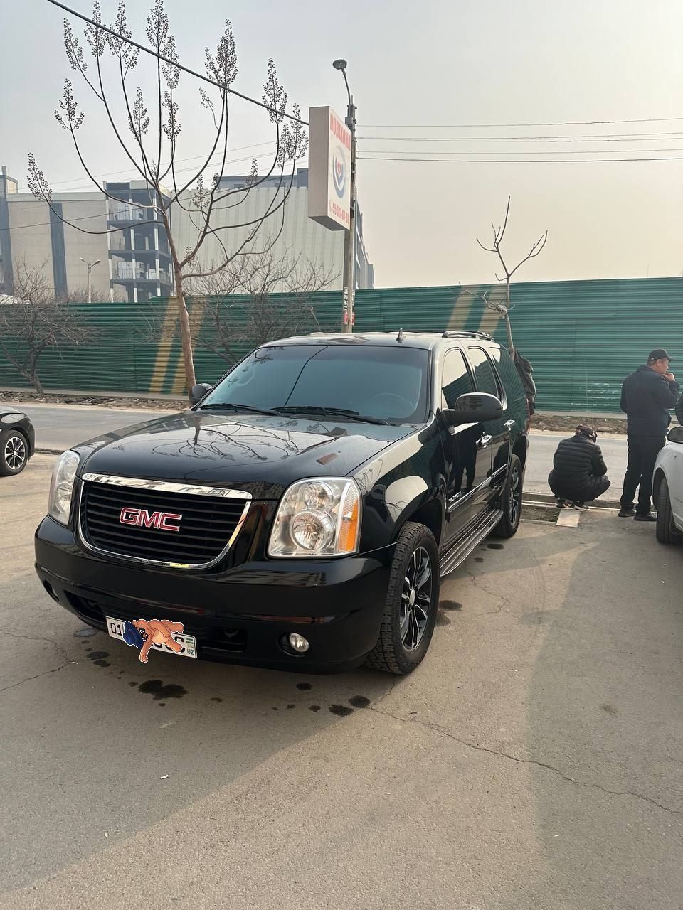 GMC YUKON 110 litr