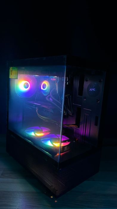 Vand PC Gaming i5 12400F | RTX 3060 12gb | 32gb DDR5 | 1TB SSD | NOU