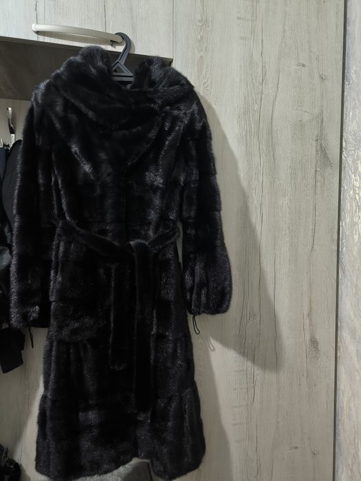 Продам норка шубу в отличном состояний, размер 44-46