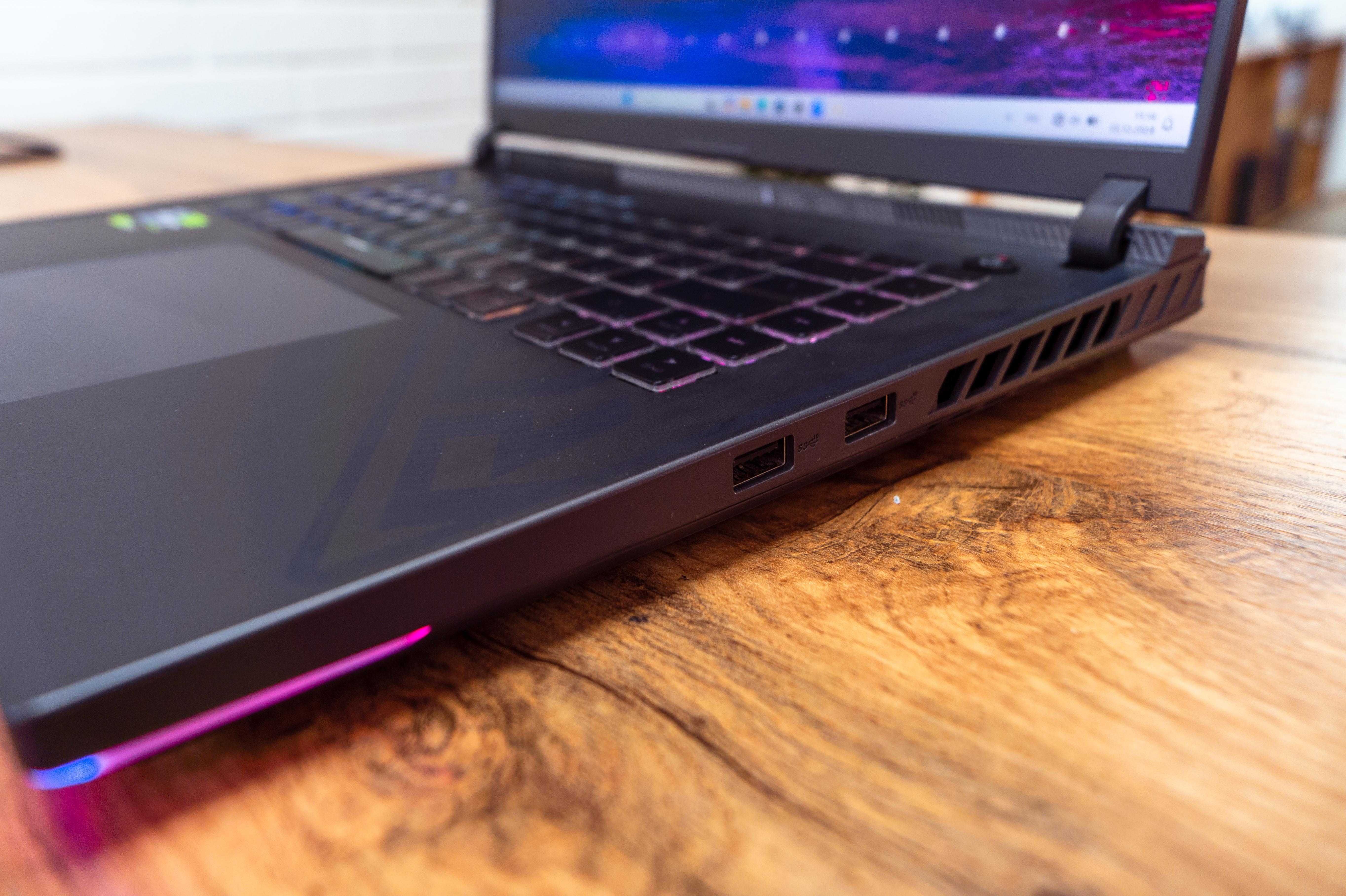 ASUS ROG STRIX G614JV CORE i5-13450KX  RTX 4060 SSD M2 1TB  Red Geek