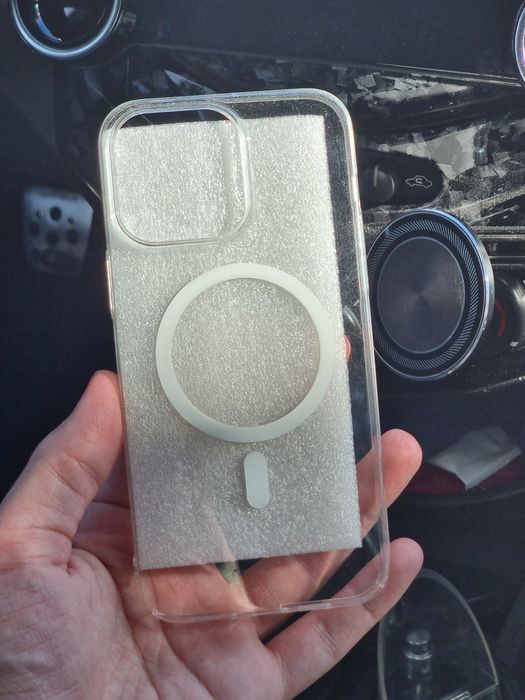 Iphone 14 pro max chexollar sotiladi чехлы на айфон 14 про макс