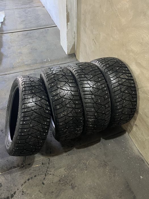 Продам шины на камри 50-55,70-75