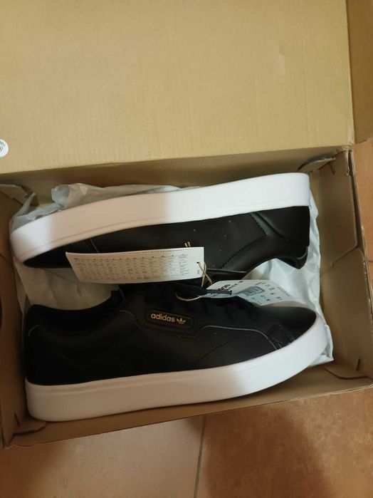 Adidas SLEEK W  -Нови Оригинални обувки