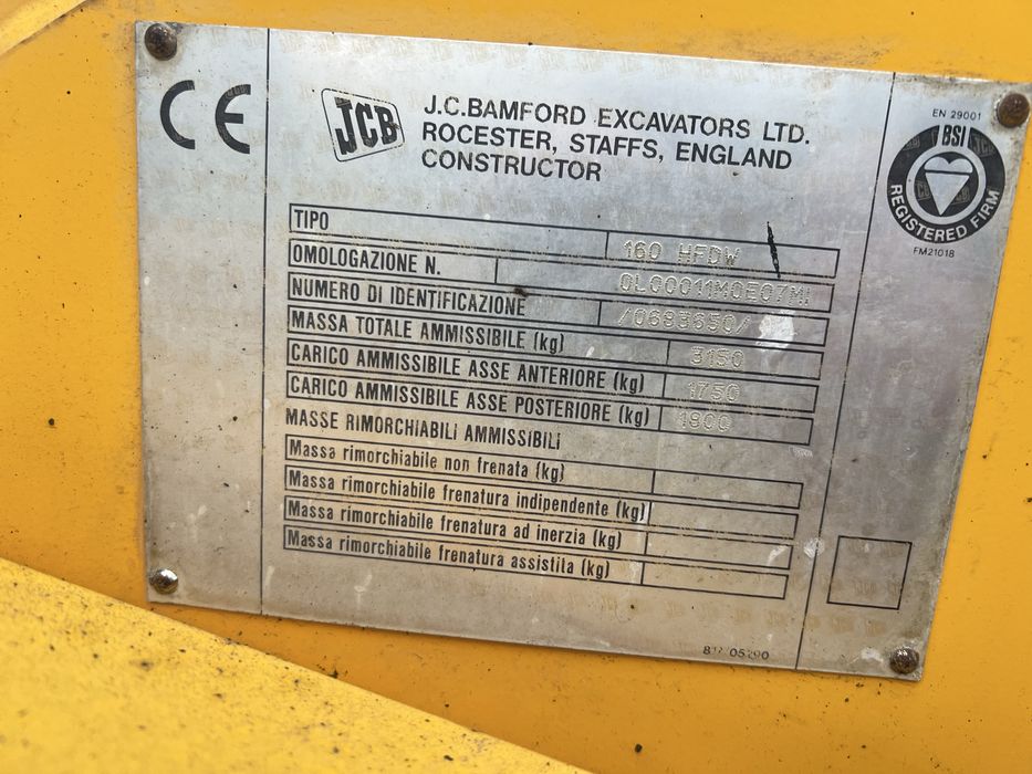 Vând miniincarcator Jcb