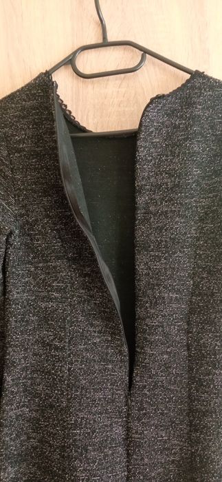 Елегантна рокля в сиво