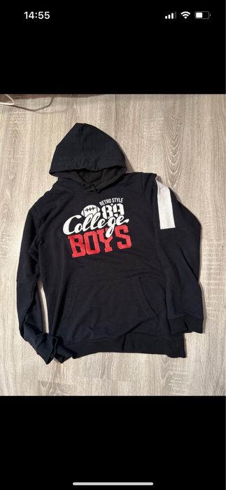 Hanorac  marimea M si L