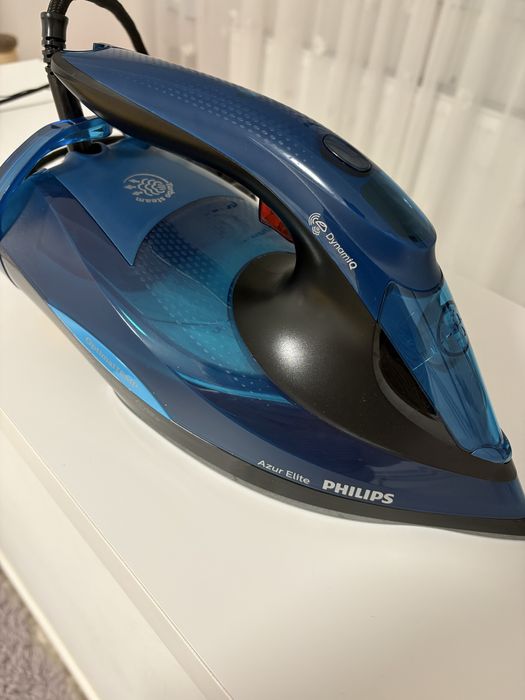 Fier de calcat Philips