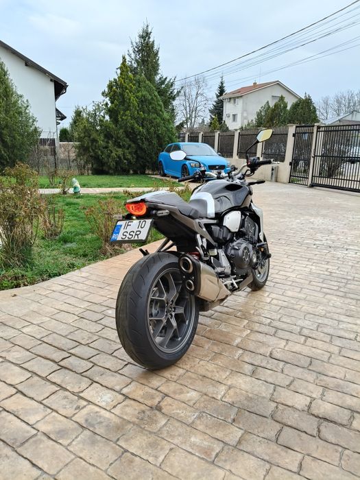 Honda CB1000R SC80