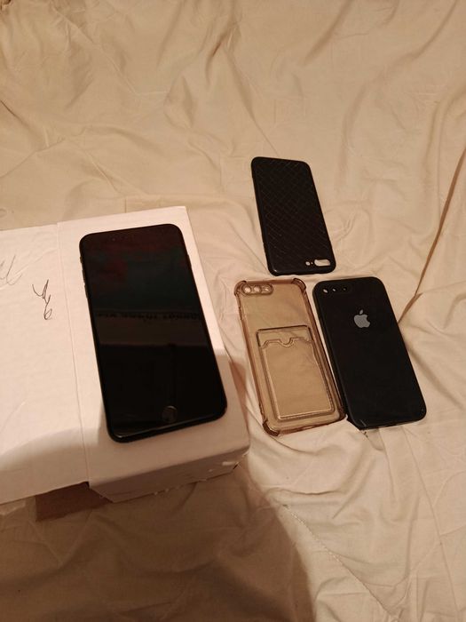Телефон iPhone 8 plus