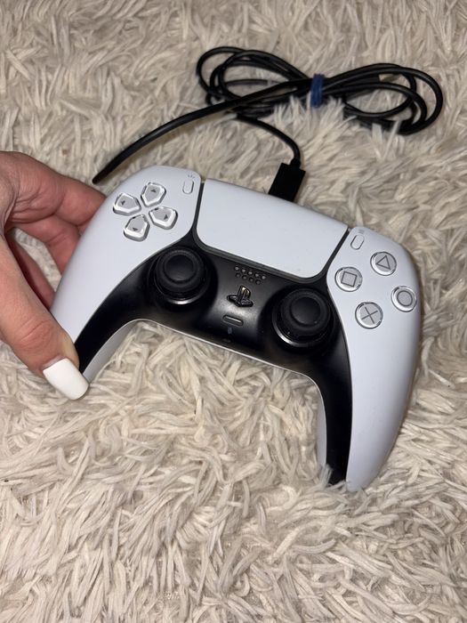 PlayStation 5 - 8К, 4К, 120 Hz