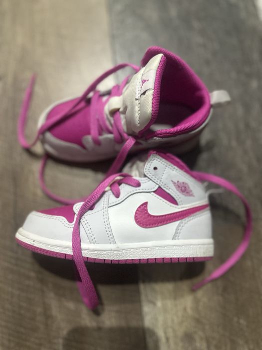 Ghete jordan copii 25