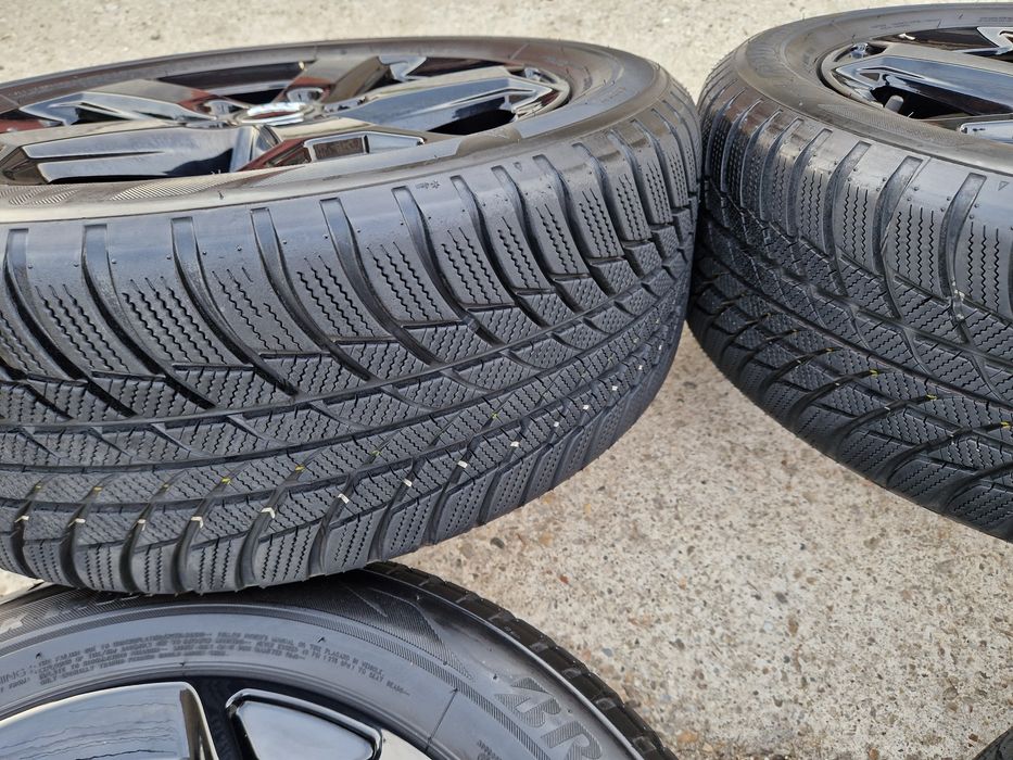 Jante Audi Q2 anvelope iarna ms 215 55 17 Bridgestone